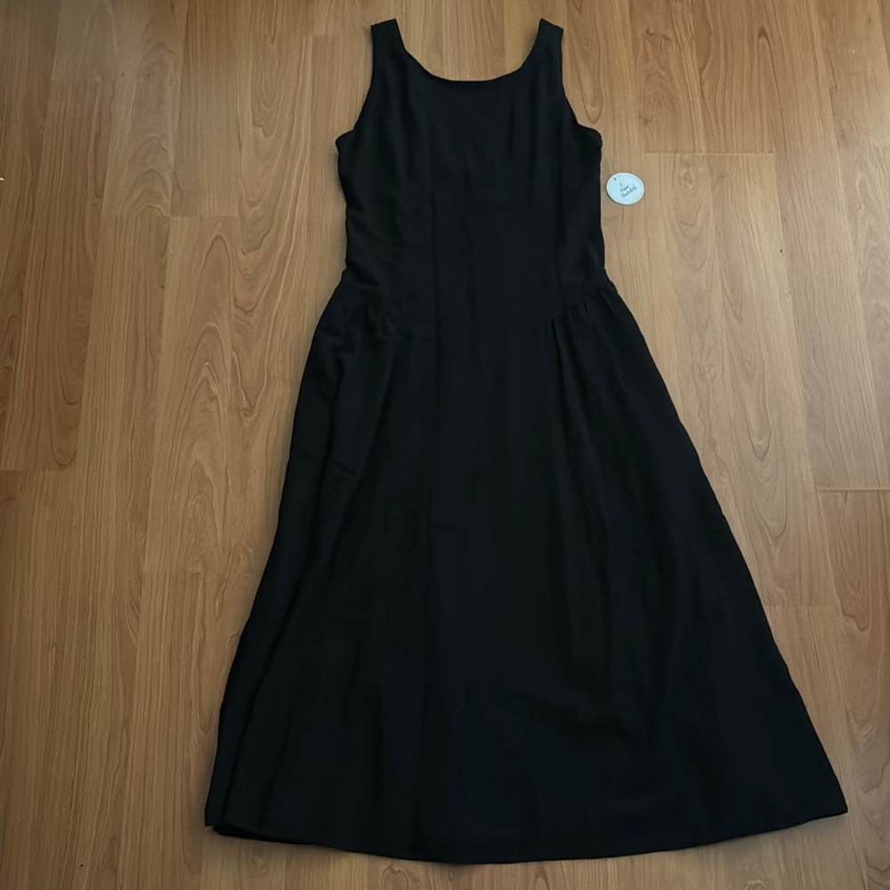 Japna Black Midi Dress